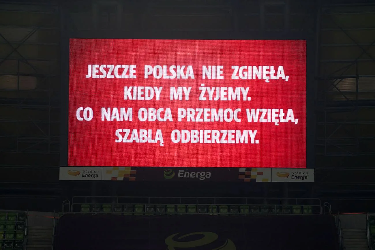 Rząd PiS planuje zmiany w oficjalnej treści "Mazurka Dąbrowskiego". W naTemat.pl publikujemy treść hymnu Polski uwzględniającą proponowane zmiany. Rząd PiS planuje zmiany w oficjalnej treści "Mazurka Dąbrowskiego". W naTemat.pl publikujemy treść hymnu Polski uwzględniającą proponowane zmiany