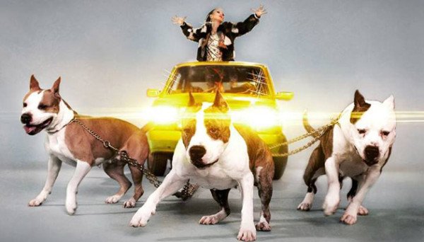 Nadciąga Masłowska i jej złoty, warczący rydwan