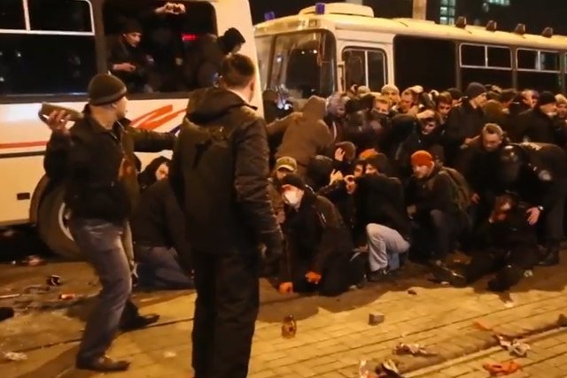 Podczas czwartkowych zamieszek w Doniecku zginęła co najmniej jedna osoba