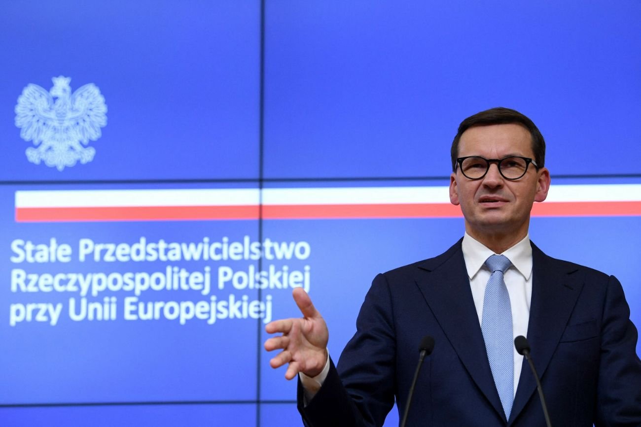 Mateusz Morawiecki podczas konferencji prasowej.