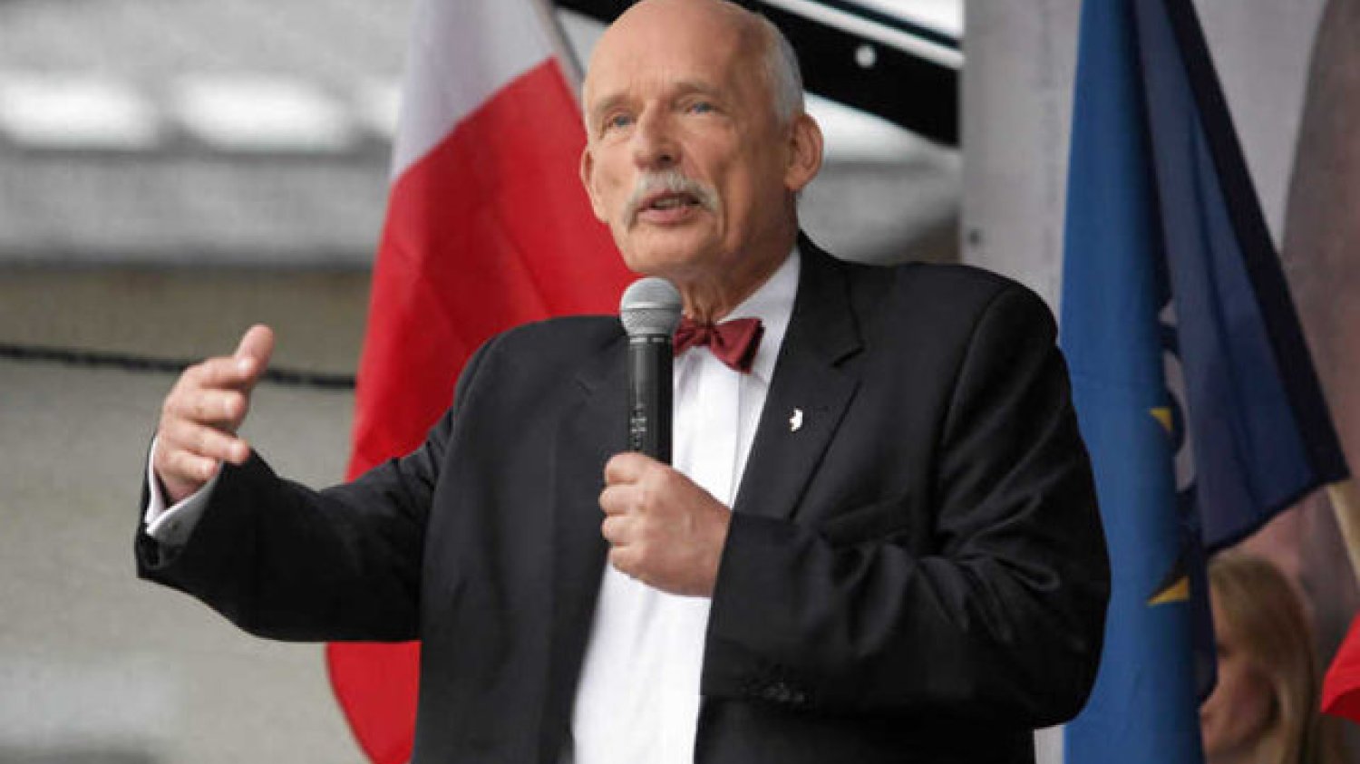 Janusz Korwin-Mikke chce sobie kupić trzy żony w odpowiedzi na apel papieża?
