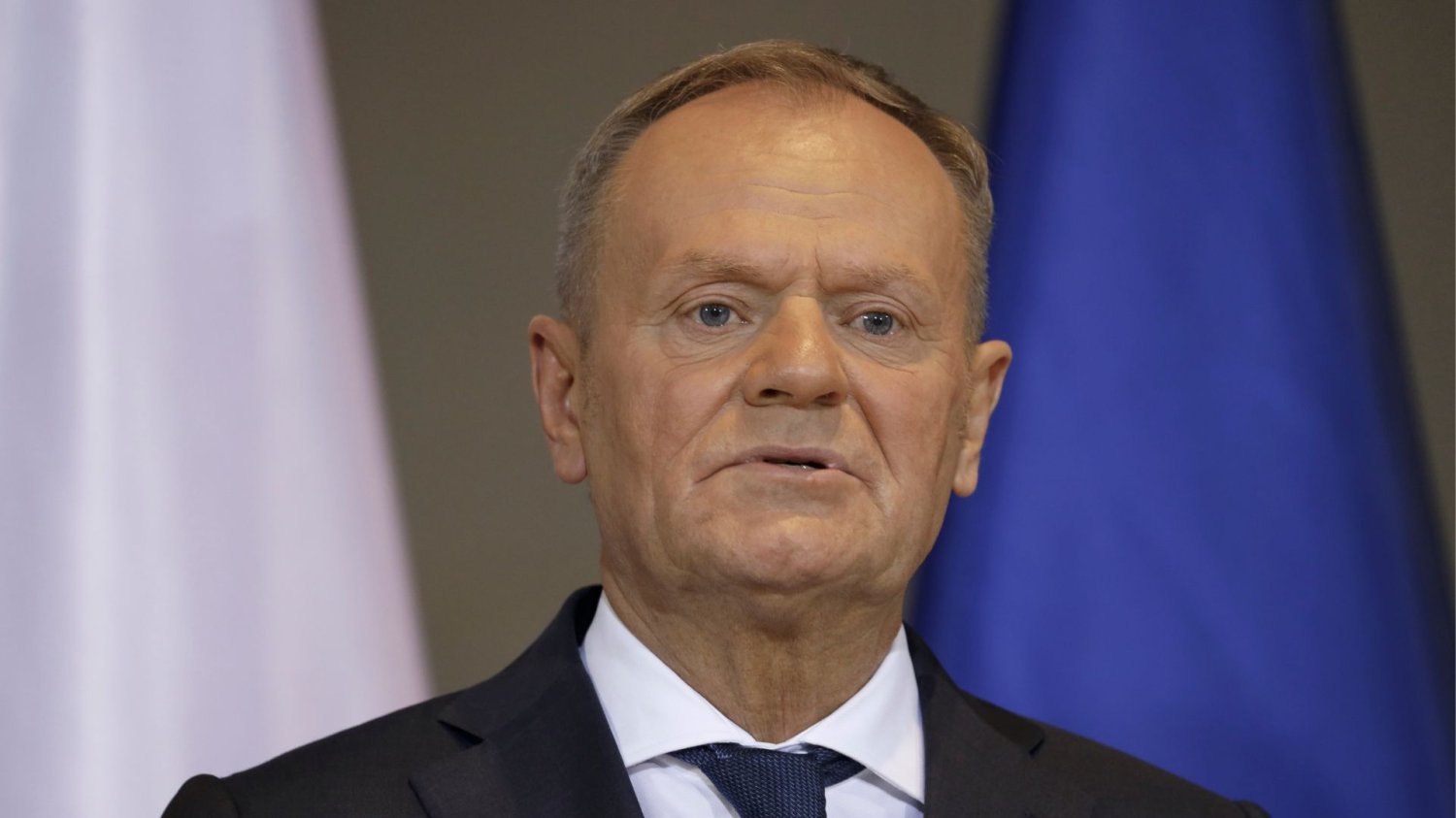 W nowym sondażu KO deklasuje PiS. Ale Tusk nie może lekceważyć 1 sygnału Donald Tusk