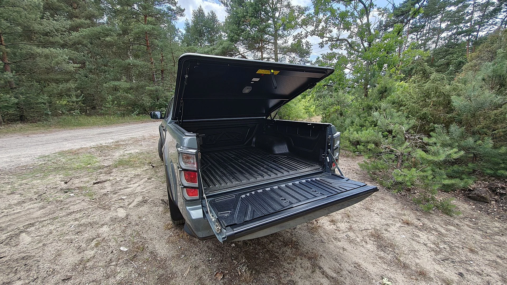 Isuzu D-Max
