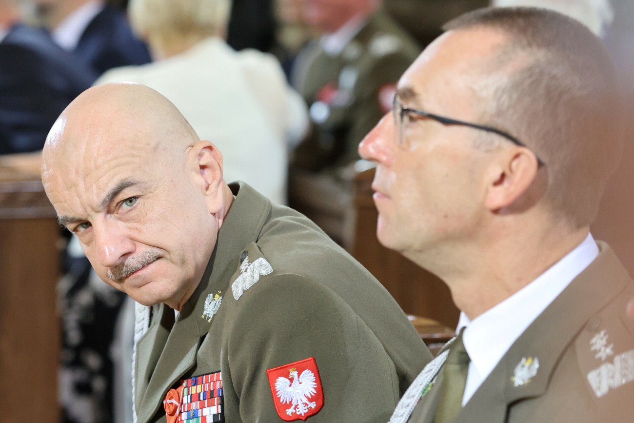 Gen. Rajmund Andrzejczak i gen. Tomasz Piotrowski
