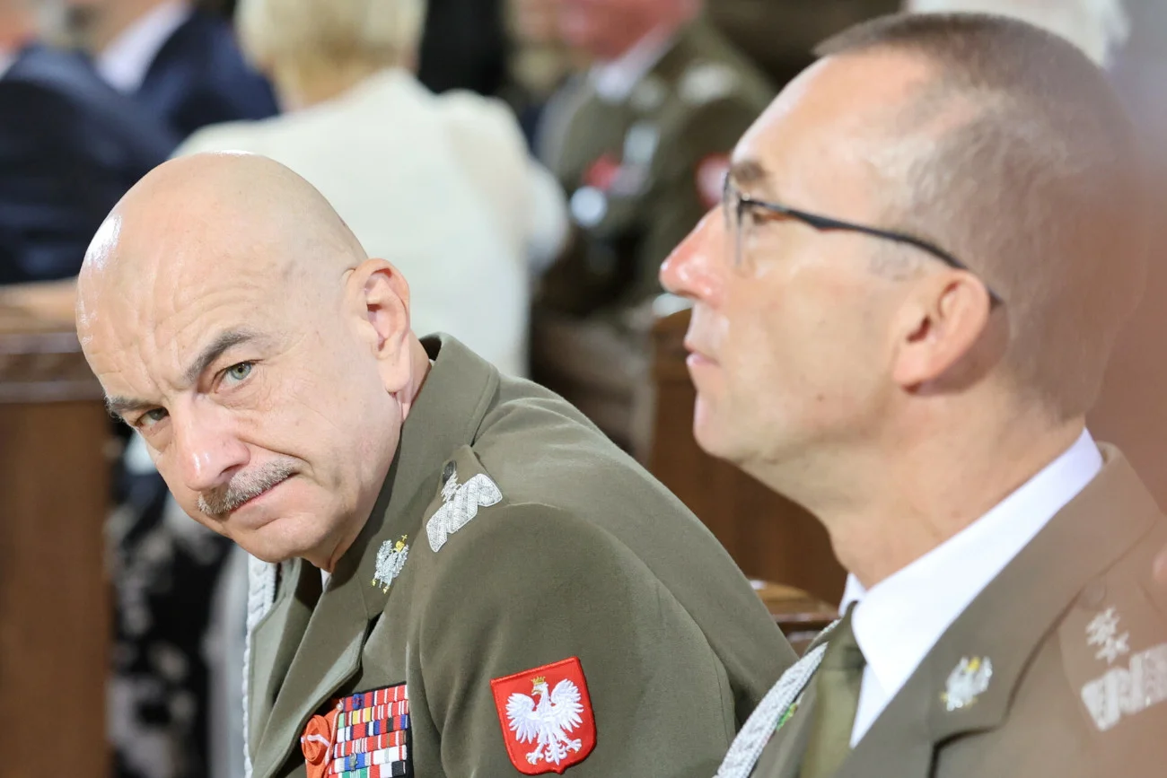 Gen. Rajmund Andrzejczak i gen. Tomasz Piotrowski