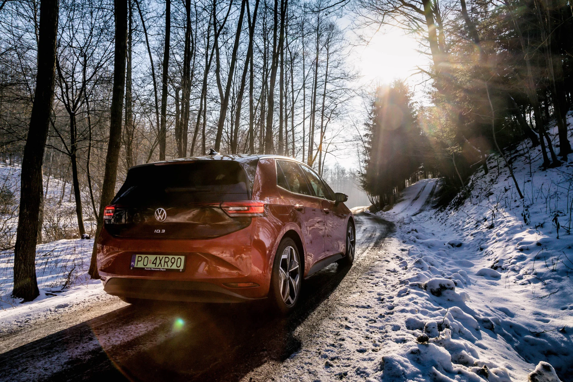 Zasięg samochodów elektrycznych zimą różni się od tego latem.