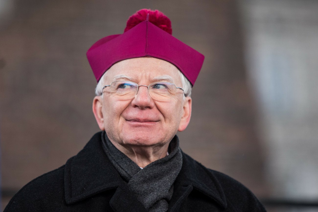 Abp Marek Jędraszewski w kazaniach często odnosi się do "ideologii gender" i LGBT.