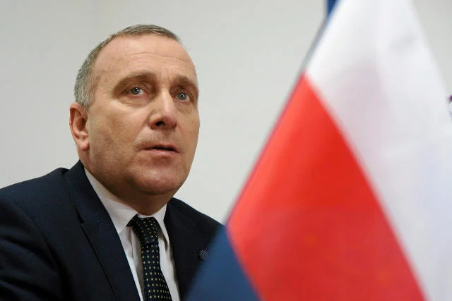 Partia Grzegorza Schetyny ma poważne kłopoty.