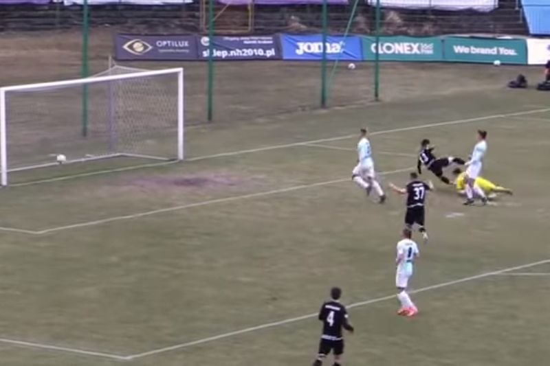 W taki sposób doszło do fatalnej kontuzji Dawida Smuga