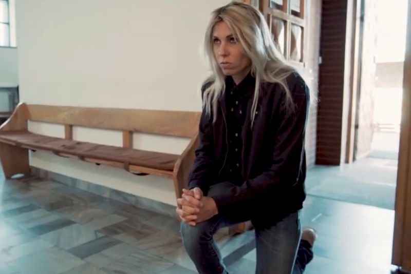 Zofia Klepacka zagrała w teledysku warszawskiego rapera Karata NM.