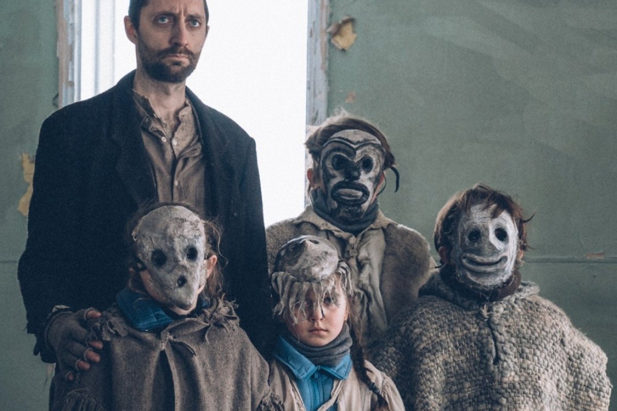 Kino Muranów w Warszawie zaprasza na pokazy specjalne trzech filmów Denisa Côté: "Higiena społeczna", "Wilcox" i "Antologia duchów miasta". Po każdym z nich odbędzie się spotkanie z reżyserem na żywo