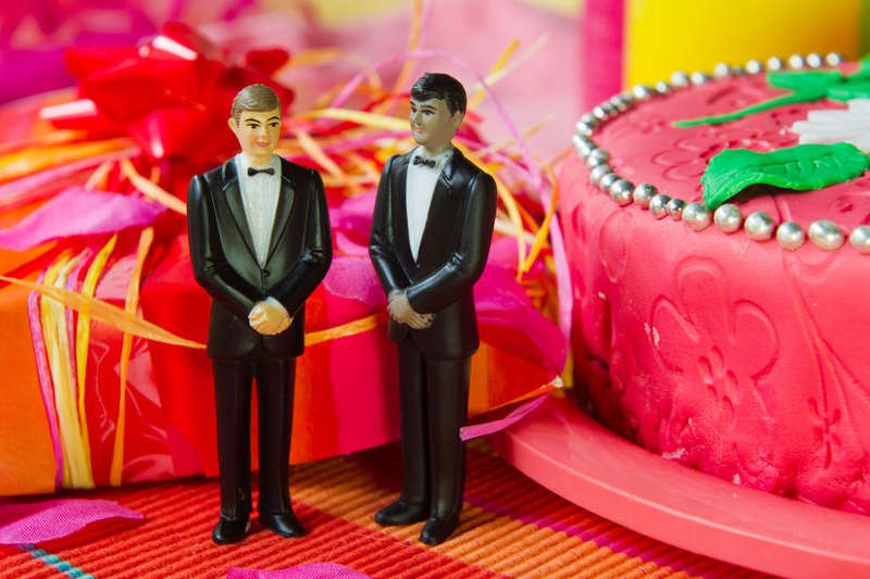 Oficjalnie zarejestrowane związki partnerskie par homoseksualnych mają takie same prawa, co małżeństwo - uznał Trybunał Sprawiedliwości