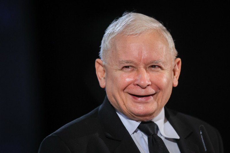 Kaczyński o Czarneckim: "Młody poseł nie dał rady"