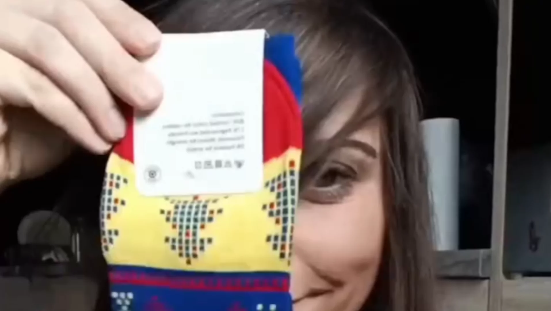 Paczka Lidla kontra ta z Biedronki. Porównujemy prezenty dla pracowników