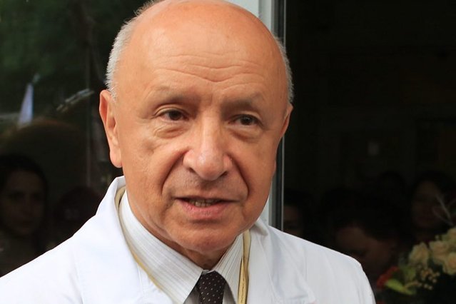 Profesor Bogdan Chazan odwołany.