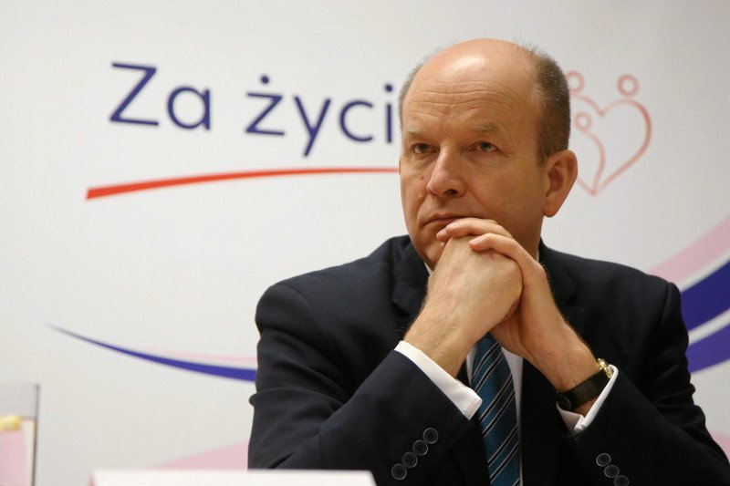 3 mln zł na wirtualny kalendarzyk małżeński. "Ideologia bierze górę nad wiedzą medyczną"