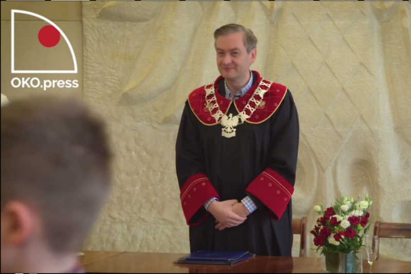 Tak wygląda ślub udzielony przez Roberta Biedronia.