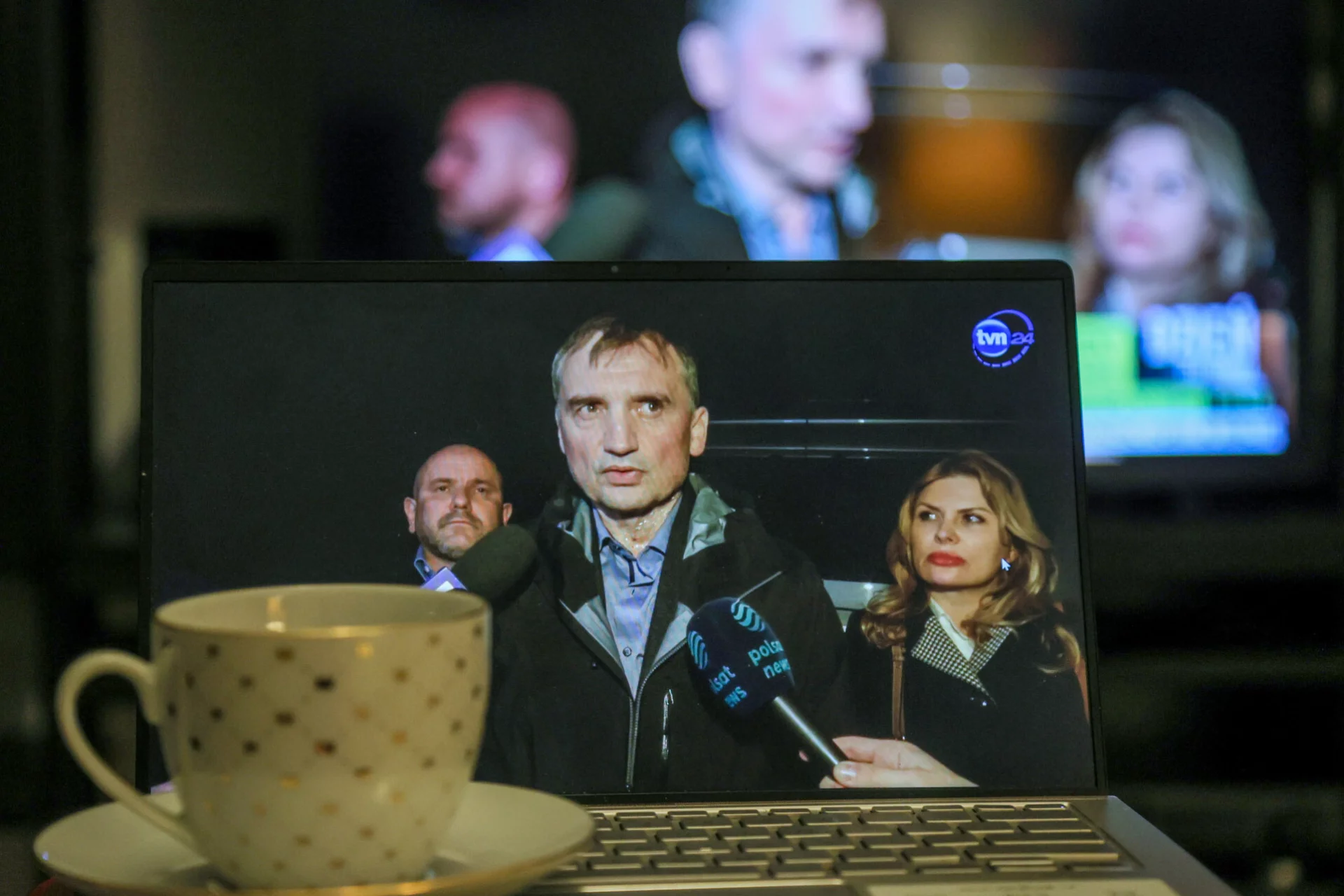 akcja ABW w domu Zbigniewa Ziobry, Zbigniew Ziobro ABW sondaż akcja ABW w domu Zbigniewa Ziobry, Zbigniew Ziobro ABW sondaż