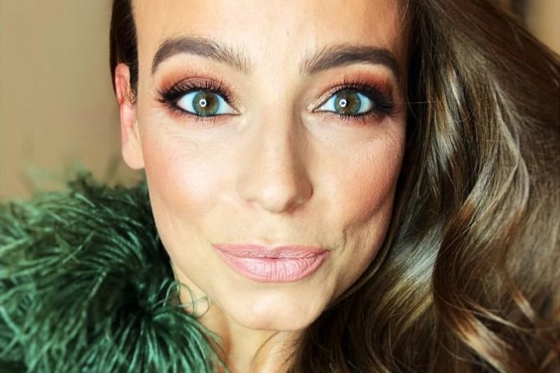 Aktorka wypożyczyła całą zastawę stołową na Wigilię.