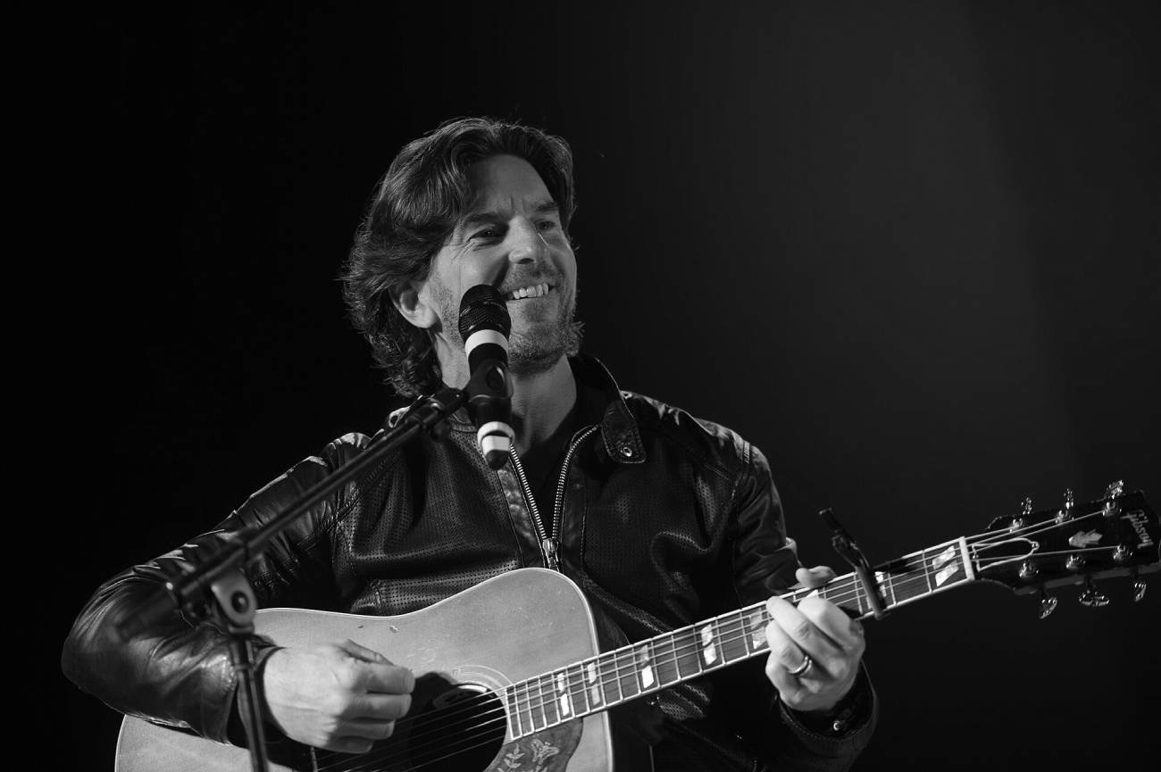 Nie żyje Brett James, muzyk i autor legendarnej piosenki. Zginął w katastrofie lotniczej