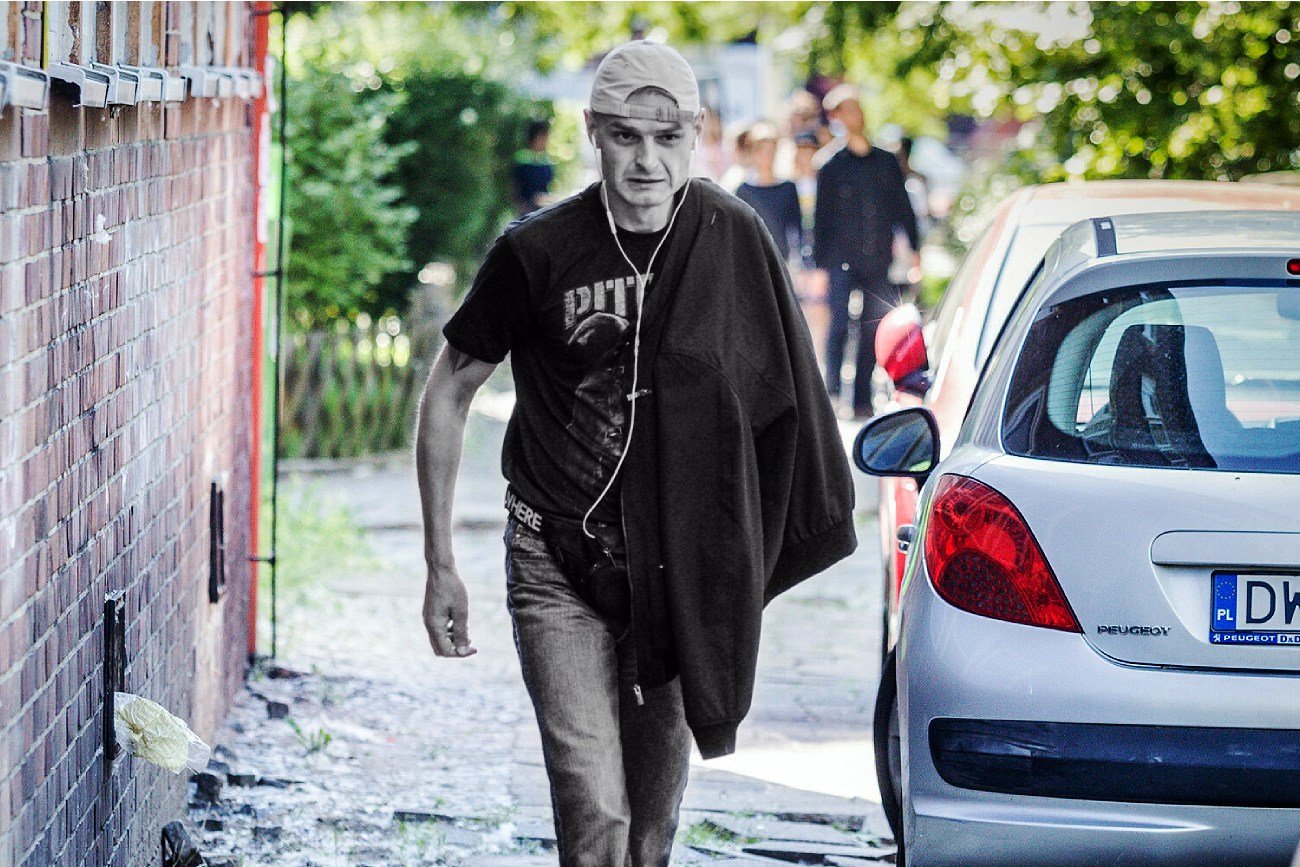 Gdzie mieszkał Tomasz Komenda pod mieszkaniem we Wrocławiu.