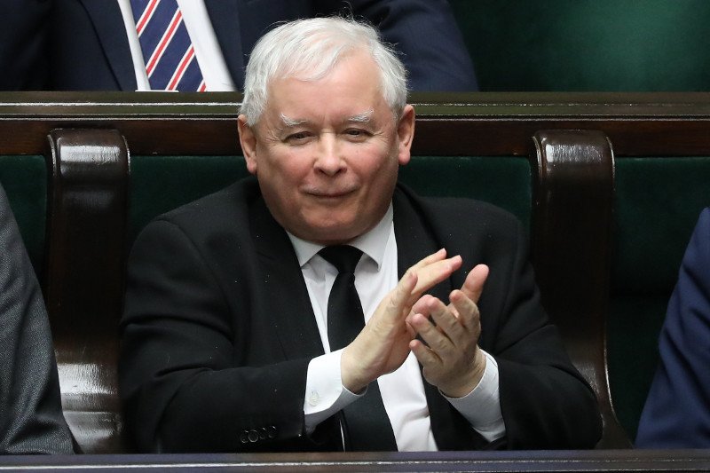 W najnowszym sondażu Estymatora dla "Do Rzeczy" PiS ma prawie 50 proc. poparcia.