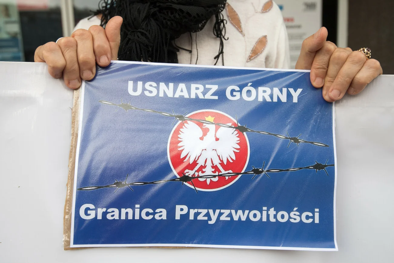 Sytuacja uchodźców na polsko-białoruskiej granicy. Pytania i odpowiedzi.