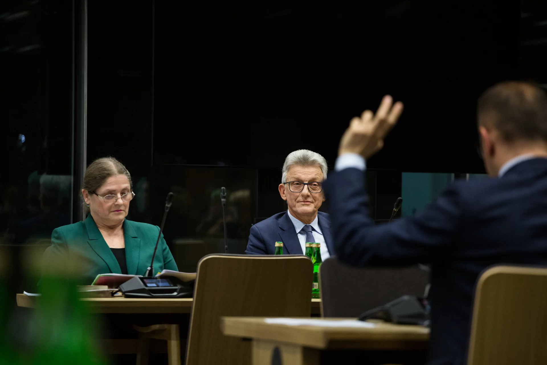Krystyna Pawłowicz i Stanisław Piotrowicz w trakcie posiedzenia sejmowej Komisji Sprawiedliwości i Praw Człowieka.