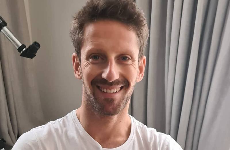 F1. Grosjean pokazał rękę po wypadku.