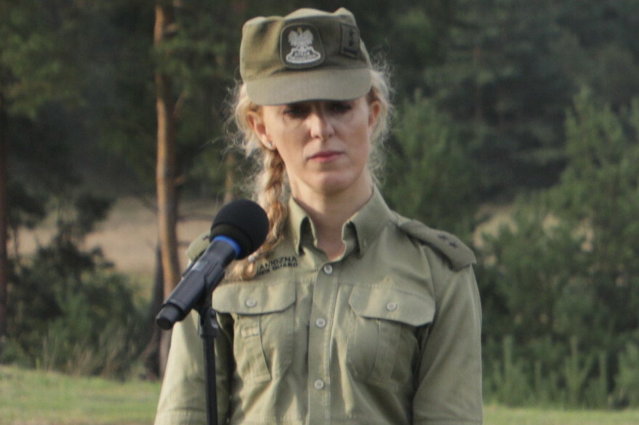 Podczas ostatniej konferencji prasowej rzeczniczka Straży Granicznej konsekwentnie unikała odpowiedzi na pytanie o los dzieci migrantów z ośrodka w Michałowie.