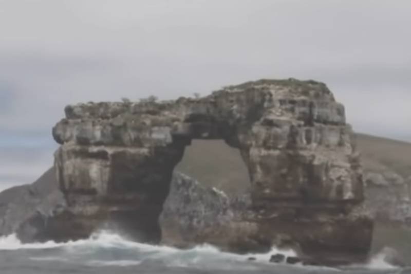 Na Galapagos zawalił się Łuk Darwina.