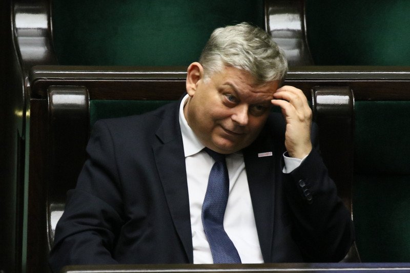 Marek Suski znalazł wyjaśnienie, dlaczego w sieci pojawił się homofobiczny wpis jego autorstwa.