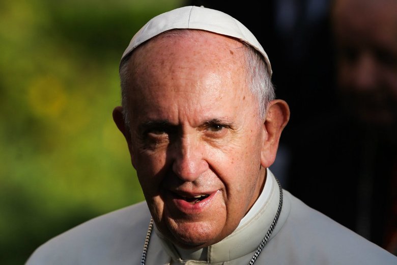 Papież Franciszek zarzucił Janowi Pawłowi II tuszowanie nadużyć seksualnych.