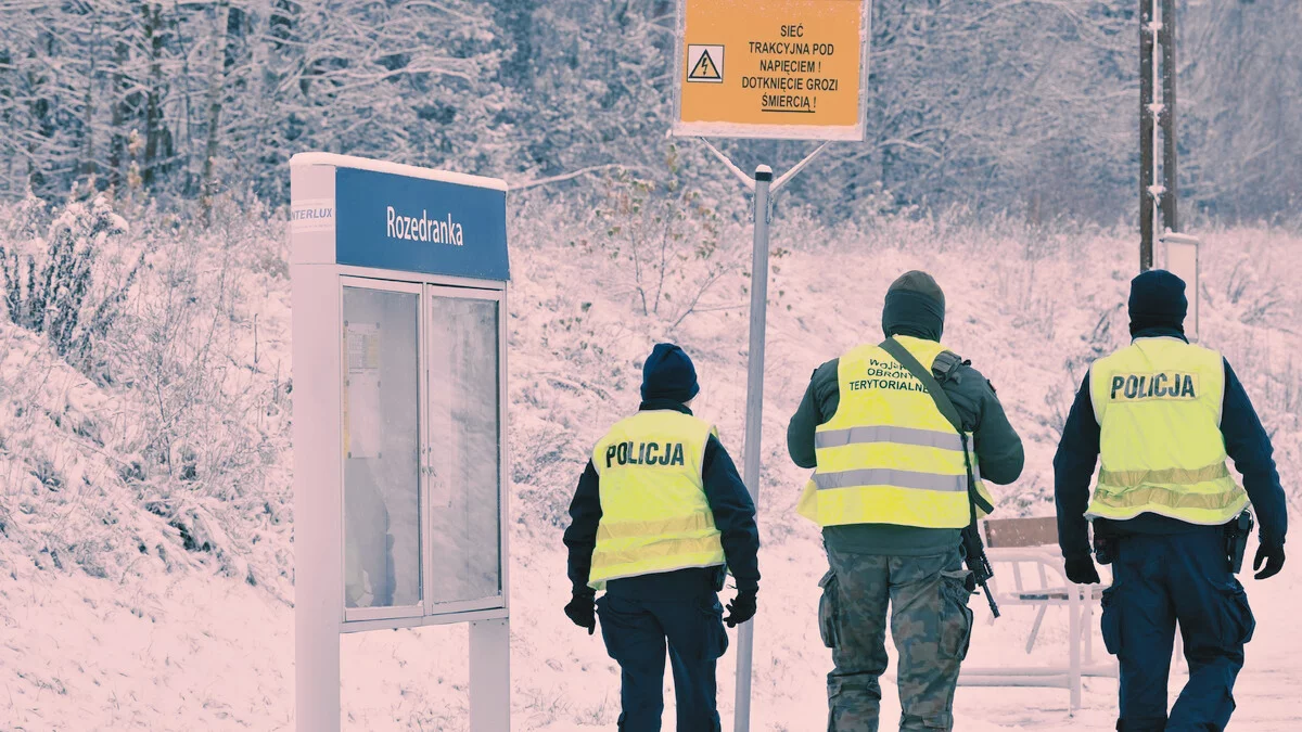 Sabotaż na kolei wzbudził strach u podróżnych. "Planowałam wyjechać, ale się boję"
