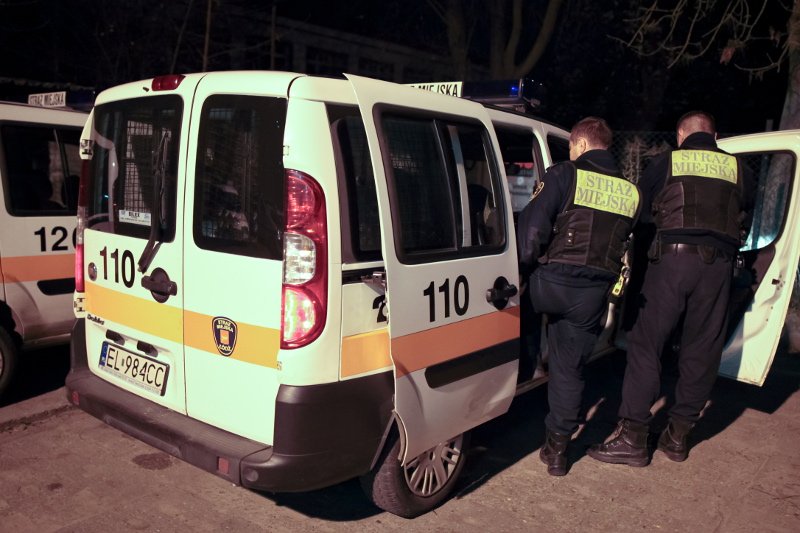 Strażnicy są podejrzewani o kradzież 1200 zł. Zdjęcie ilustracyjne.