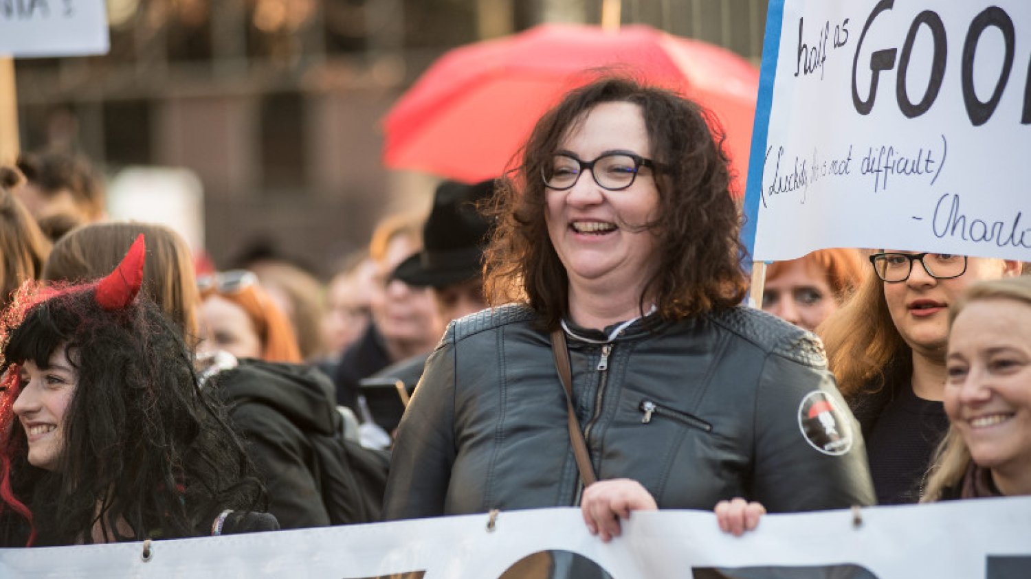 Marta Lempart nie spoczęła na laurach po zorganizowaniu Strajku Kobiet. Teraz wyrasta na liderkę opozycji pozaparlamentarnej.