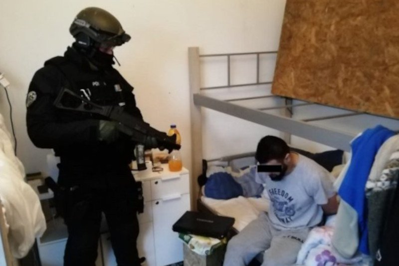 Sprawca zabójstwa koło placu zabaw w Łodzi zatrzymany w podwarszawskich Łomiankach.