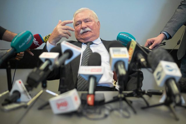 Lech Wałęsa chce dziś zobaczyć swoją teczkę w IPN