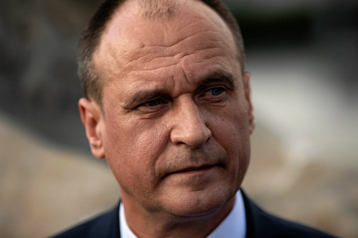 Pawel Kukiz odpowiedział Lechowi Wałęsie piosenką o Bolku po tym, jak były prezydent udostępnił post innego internauty ze zdjęciami domu Kukiza.