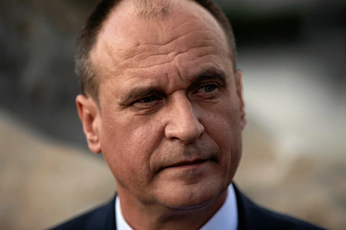 Pawel Kukiz odpowiedział Lechowi Wałęsie piosenką o Bolku po tym, jak były prezydent udostępnił post innego internauty ze zdjęciami domu Kukiza.