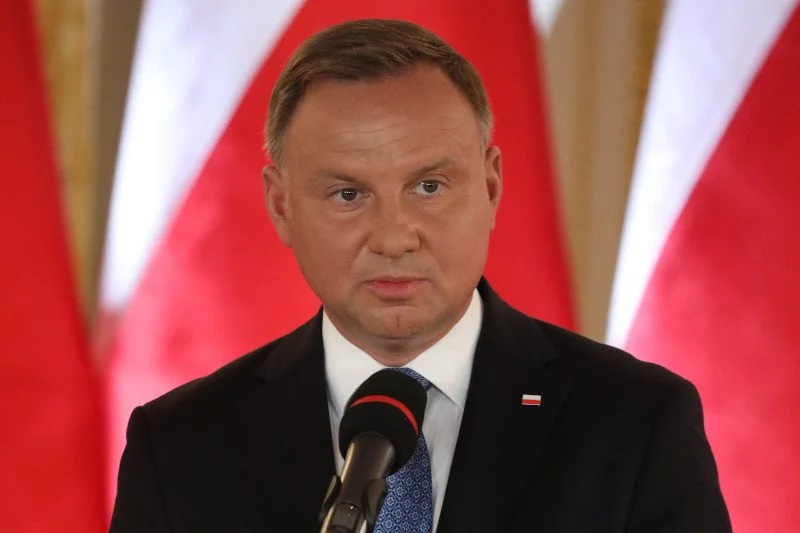 Duda ocenił gest aktywistek