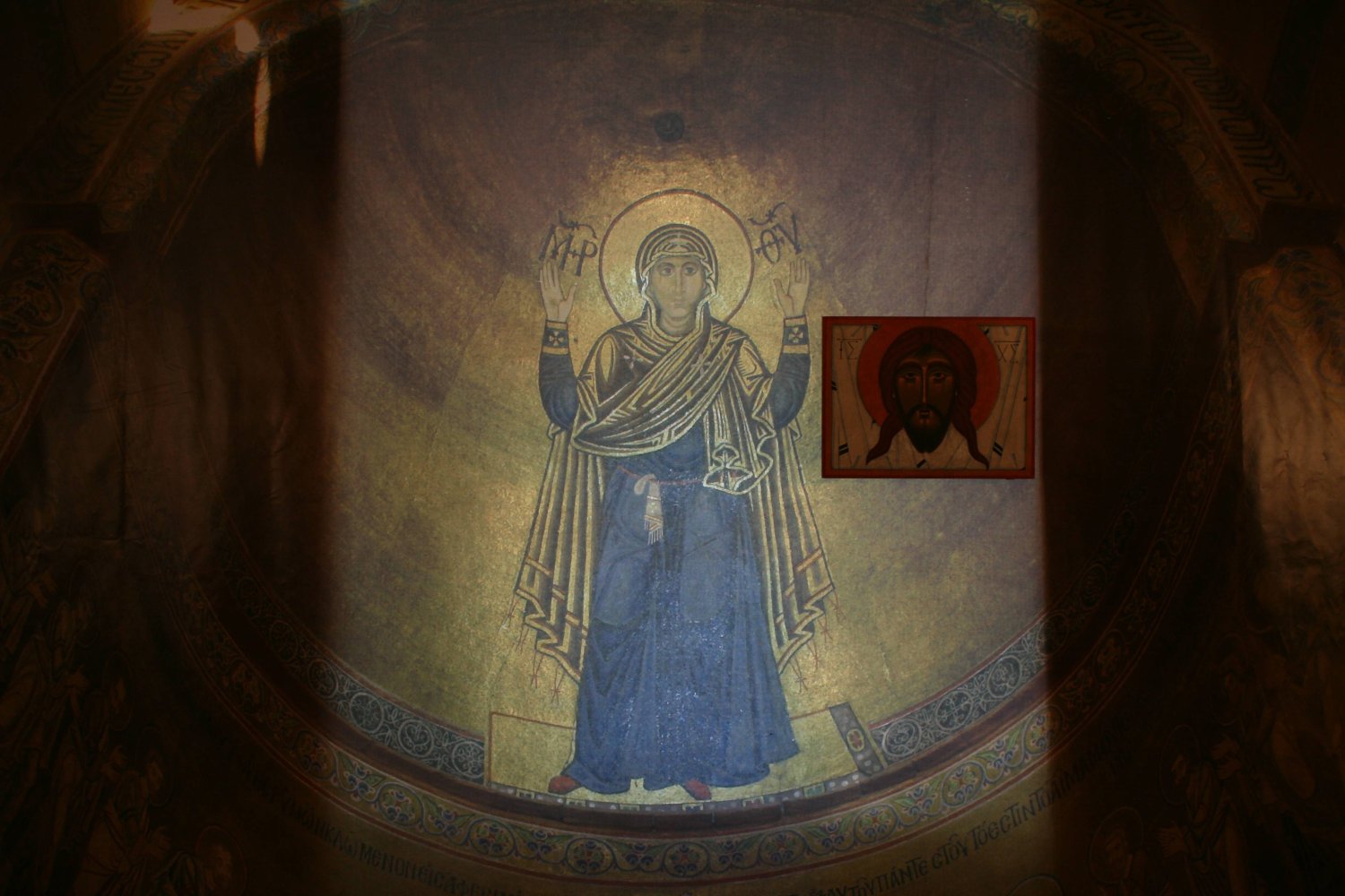 Muzeum ikon w Supraślu. Wystawa dzieł Jerzego Nowosielskiego