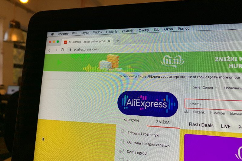 Zakupy na Aliexpress przyciągają wielu Polaków.