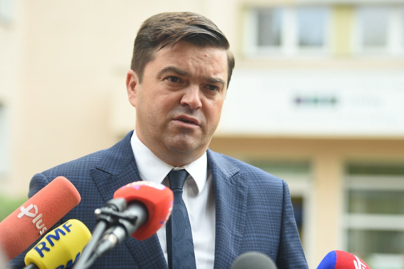 Ile zakażeń koronawirusem 8 grudnia? Andrusiewicz ujawnił nowe dane o COVID-19.