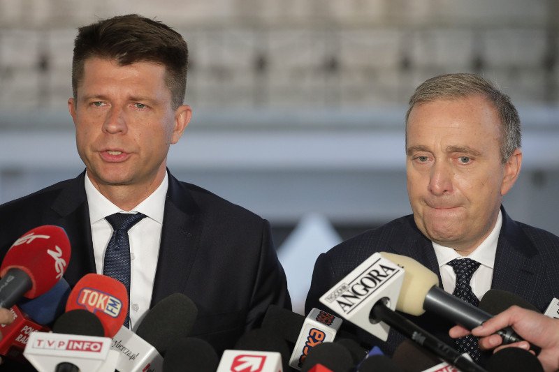 Ryszard Petru ujawnia w RMF FM: partia Teraz jest już poza Koalicją Europejską.