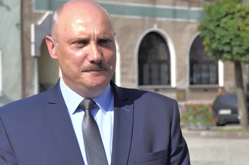Przemysław Gliński, zastępca komendanta lubuskiej Straży Pożarnej, jest kandydatem PiS na burmistrza Wschowy.