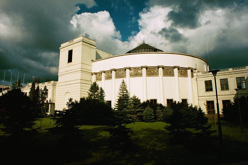 Polski Sejm jest jednym z najsłabiej zabezpieczonych budynków na świecie.