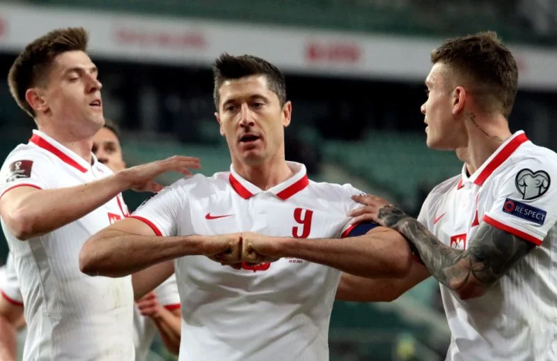 Reprezentacja Polski spadła na 21. miejsce w rankingu FIFA
