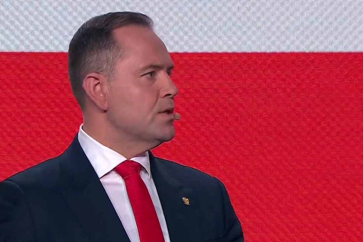 Tak Trzaskowski wykorzystał "pytanie wzajemne". Nawrocki miał kłopot