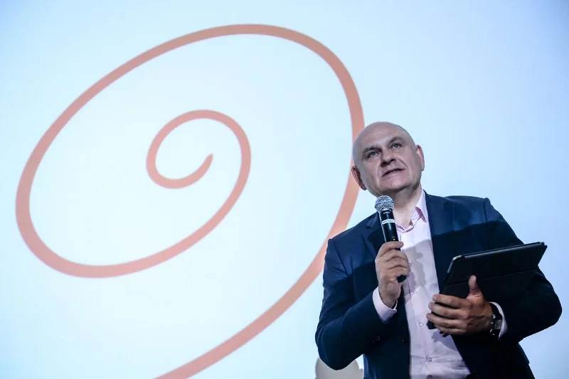 Piotr Muszyński, wiceprezes Orange Polska, również jest miłośnikiem podróży – świat przemierza na motocyklu